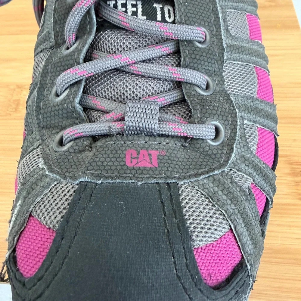 CAT Women's 7.5 W Steel Toe Work Shoes Pink / Gray. Slip resistant.